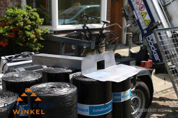 Dakbedekkingsmateriaal en dakgoot onderdelen in Winkel Dakbedekkingsmateriaal en dakgoot onderdelen in Winkel