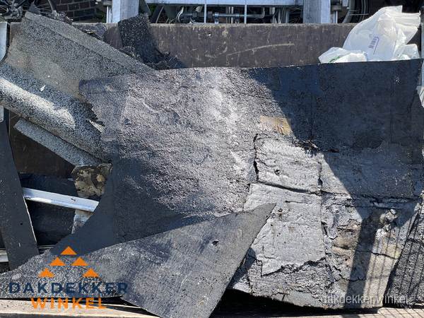 Kosten dakrenovatie: afvoer oud dakmateriaal in Winkel